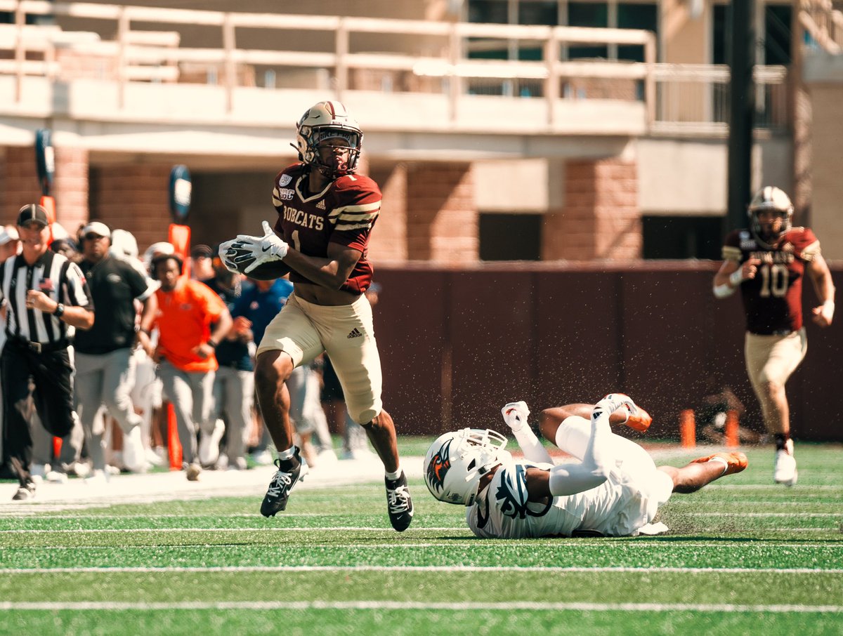 Bobcats lead at the half!