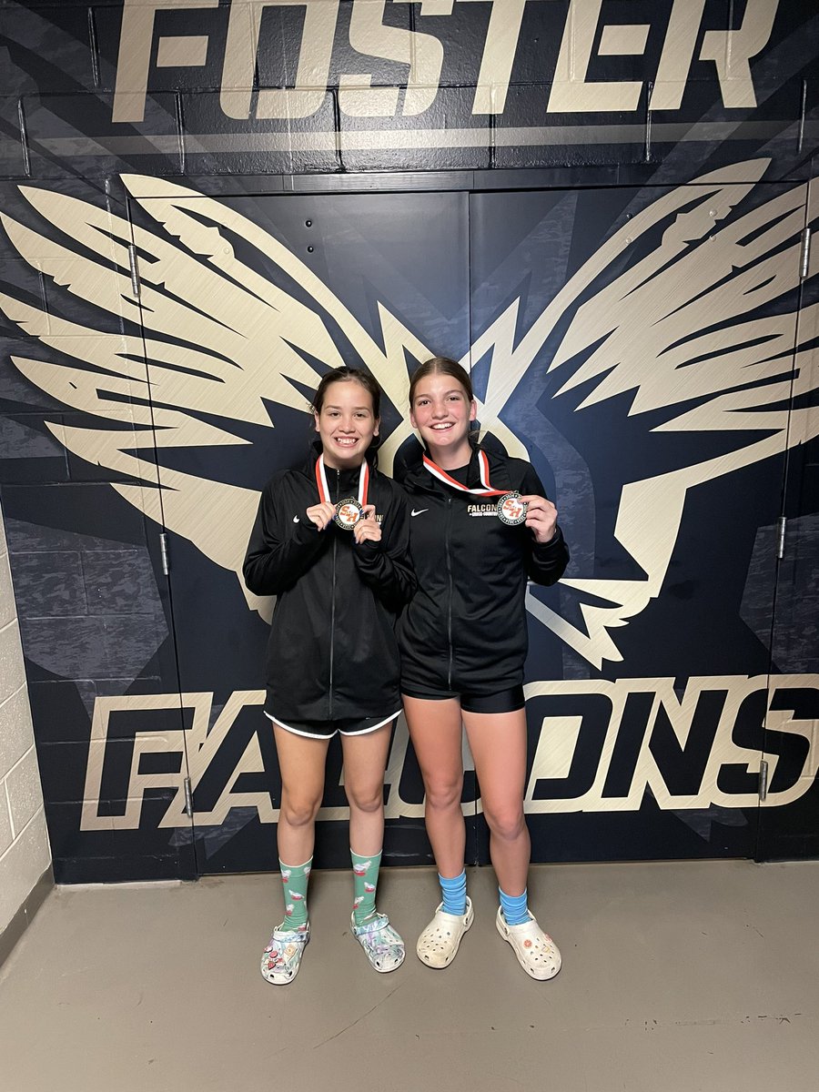 Congrats to Adelynn and Parker on medaling in the JV division at the Region Preview! Great job!