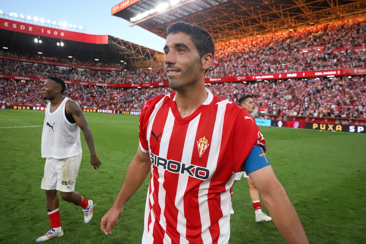RealSporting's tweet photo. 🐐 🥹 Tu emoción es la nuestra, Cote ❤️🤍. https://t.co/GIIV6R2L6k