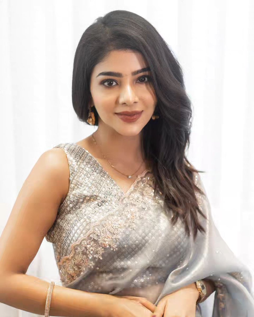 ursniresh's tweet image. #PavithraLakshmi latest pics