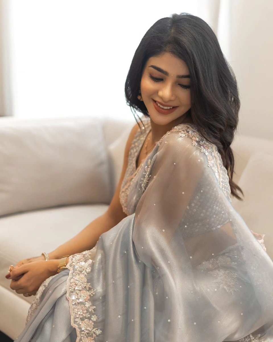 ursniresh's tweet image. #PavithraLakshmi latest pics