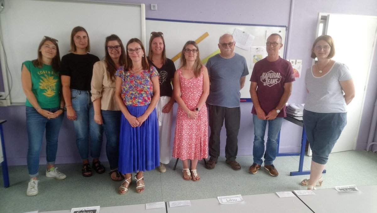 Une nouvelle directrice a fait sa rentrée à l’école de Feuquières-en-Vimeu dlvr.it/TCyJBM