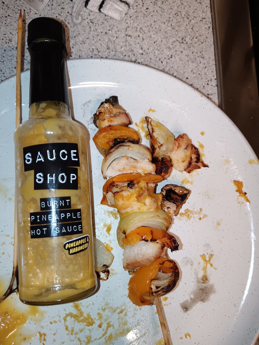 Edtheprophecy's tweet photo. @sauceshop jesus wept! Just had this stuff today on chicken skewers and f me. Sensational! https://t.co/34dAwnsdg2