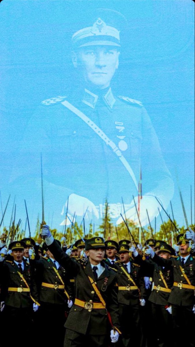 Askere düşmanlık, düşmana askerliktir!