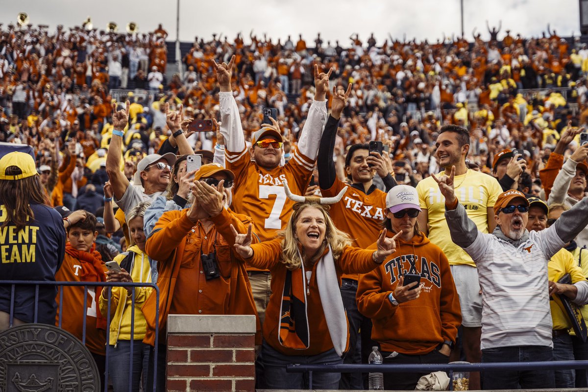 Texas Football tweet media