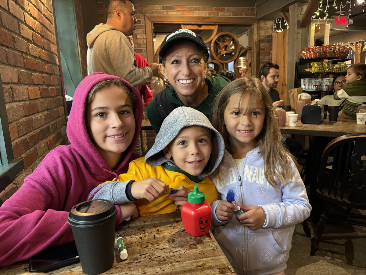 Heidi Mercer tweet media