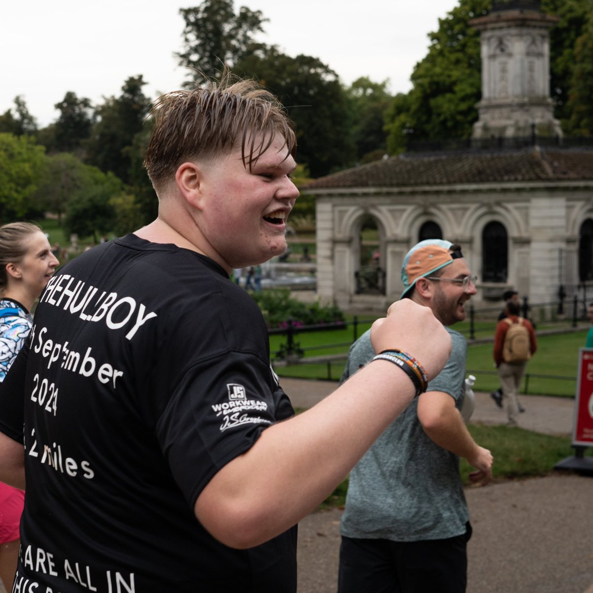 MARATHON COMPLETED 🫡

Today I completed something that 5 months ago I would never of thought possible. 42.2km (26.2 miles), my first ever marathon completed and have raised £23,800 pounds for mind charity. Did I cry, yeah about 40 times but to run with over 100 people with many