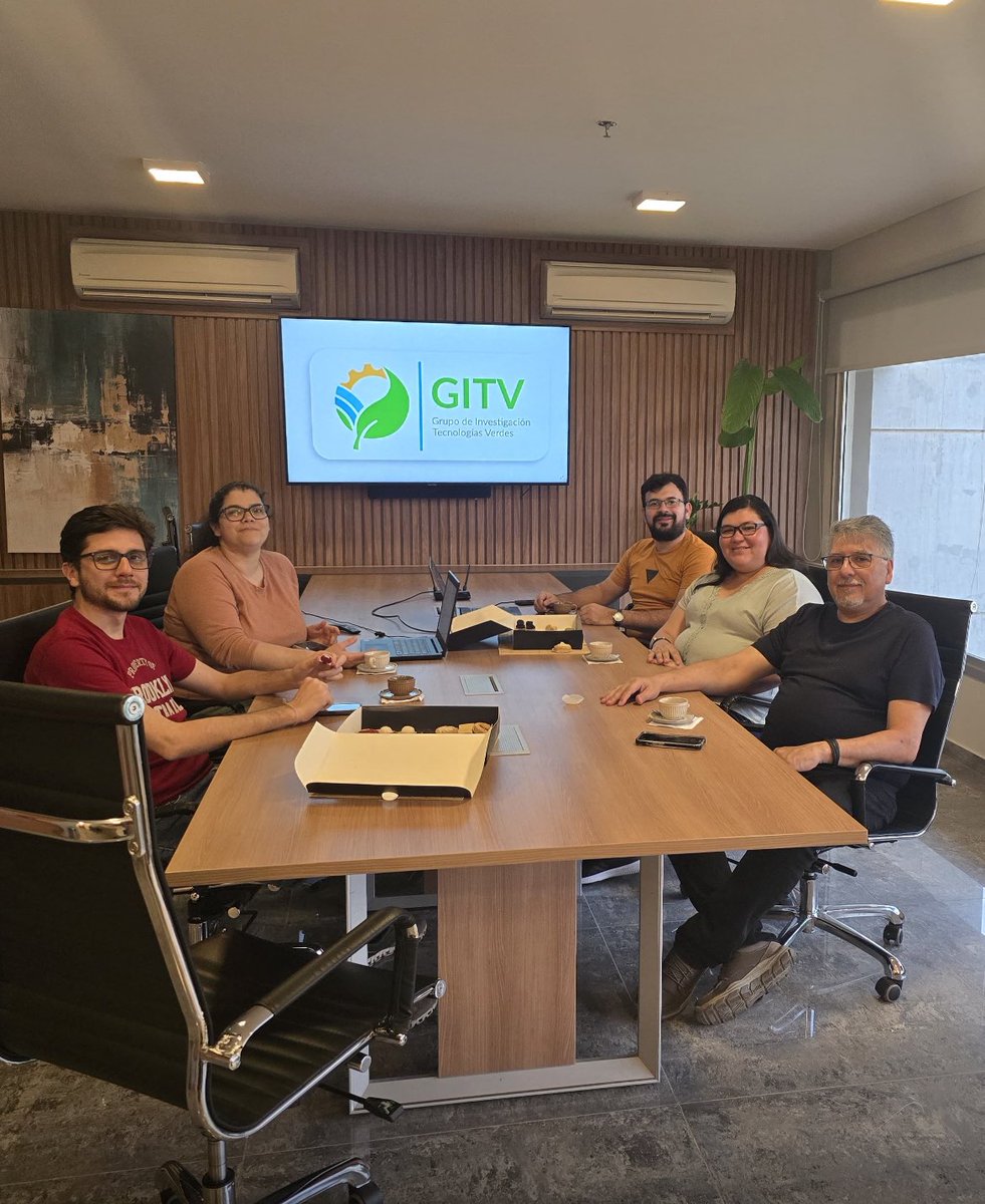 Avanzando con trabajos para la Política Energética Nacional 2050 (coordinación <a href="/ViceMinas/">Viceministerio de Minas y Energía</a> <a href="/MauriBejarano/">Mauricio Bejarano</a> y apoyo de <a href="/itaipuparaguay/">ITAIPU Binacional Py</a>) y planificación estratégica de  <a href="/GITV_FPUNA/">GITV</a> <a href="/fpuna/">Facultad Politécnica UNA</a>. Sábado de trabajo.