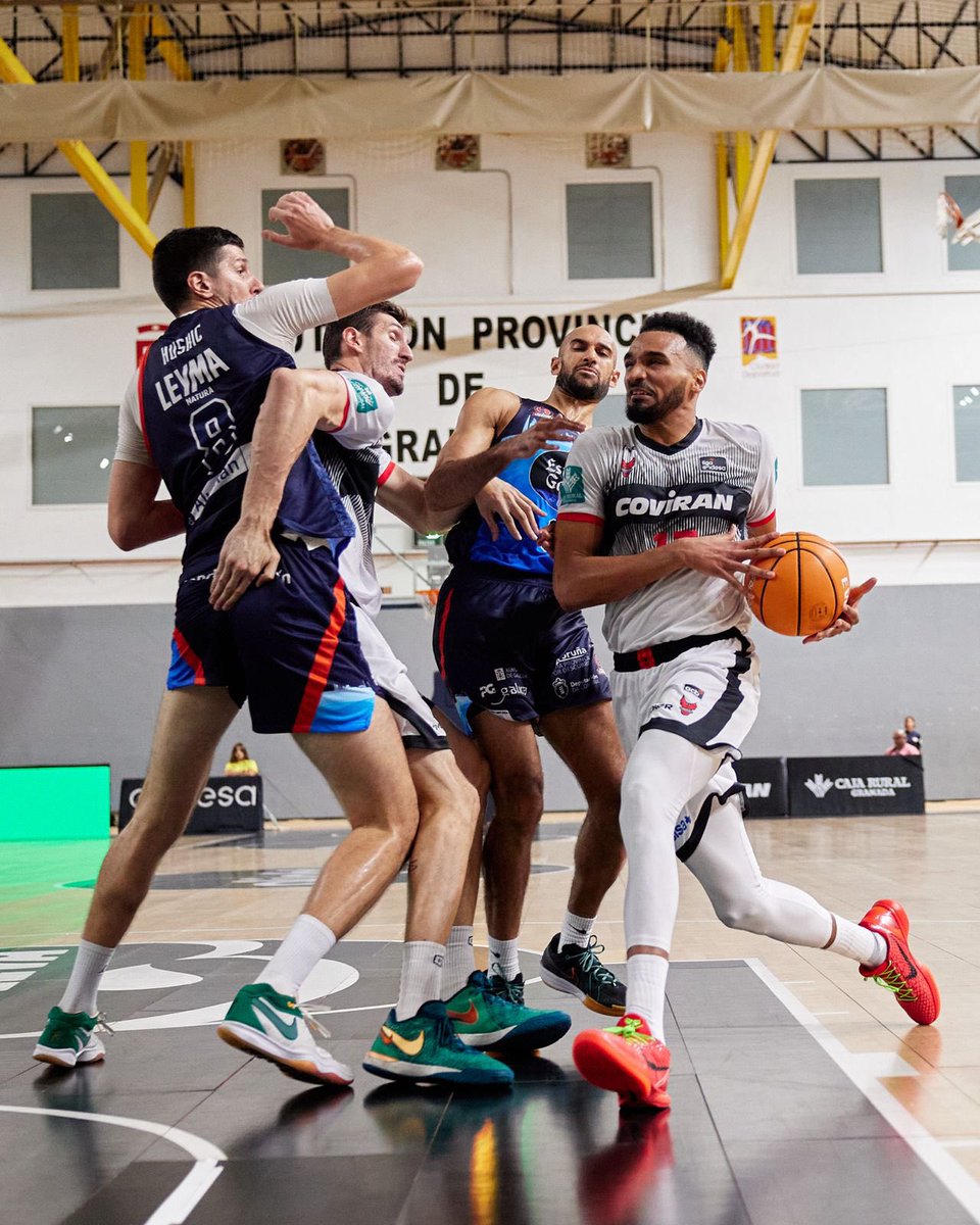 Liga Endesa (@acbcom) on Twitter photo Leyma <a href="/basquetcoruna/">Leyma Basquet Coruña 🍊</a> consigue vencer a <a href="/CoviranGranada/">Coviran Granada</a> en la #PretemporadaACB (86-90).
➡️ <a href="/PhilScrubb23/">Philip Scrubb</a> (24 p y 24 val) y <a href="/Brandont824/">Brandon Taylor</a> (11p, 9 asist y 25 val), los mejores de los naranjas.
➡️ <a href="/scottbamforth/">Scott Bamforth</a> (23p, 5 triples y 22 val), el más inspirado de los rojinegros. Leyma <a href="/basquetcoruna/">Leyma Basquet Coruña 🍊</a> consigue vencer a <a href="/CoviranGranada/">Coviran Granada</a> en la #PretemporadaACB (86-90).
➡️ <a href="/PhilScrubb23/">Philip Scrubb</a> (24 p y 24 val) y <a href="/Brandont824/">Brandon Taylor</a> (11p, 9 asist y 25 val), los mejores de los naranjas.
➡️ <a href="/scottbamforth/">Scott Bamforth</a> (23p, 5 triples y 22 val), el más inspirado de los rojinegros.