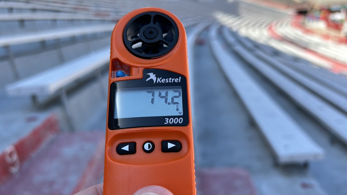 rustywx's tweet photo. As of 3pm, here's what the temperature is like in Memorial Stadium sitting in the shade vs sitting in the sun. Could certainly be a lot hotter this time of year! https://t.co/pdBRLDGhE1