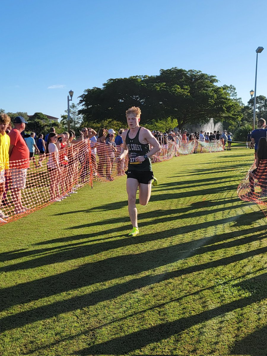 pinecresttrack's tweet image. Boys finish 7th out of 30+ teams at Estero DDD Sommer Invite.  Lucien Bret led the way in 39th, 18:34, on this tough course!  #PCXCountry #PCTrack #PCAthletics #PCPanthers
#PCAlumni