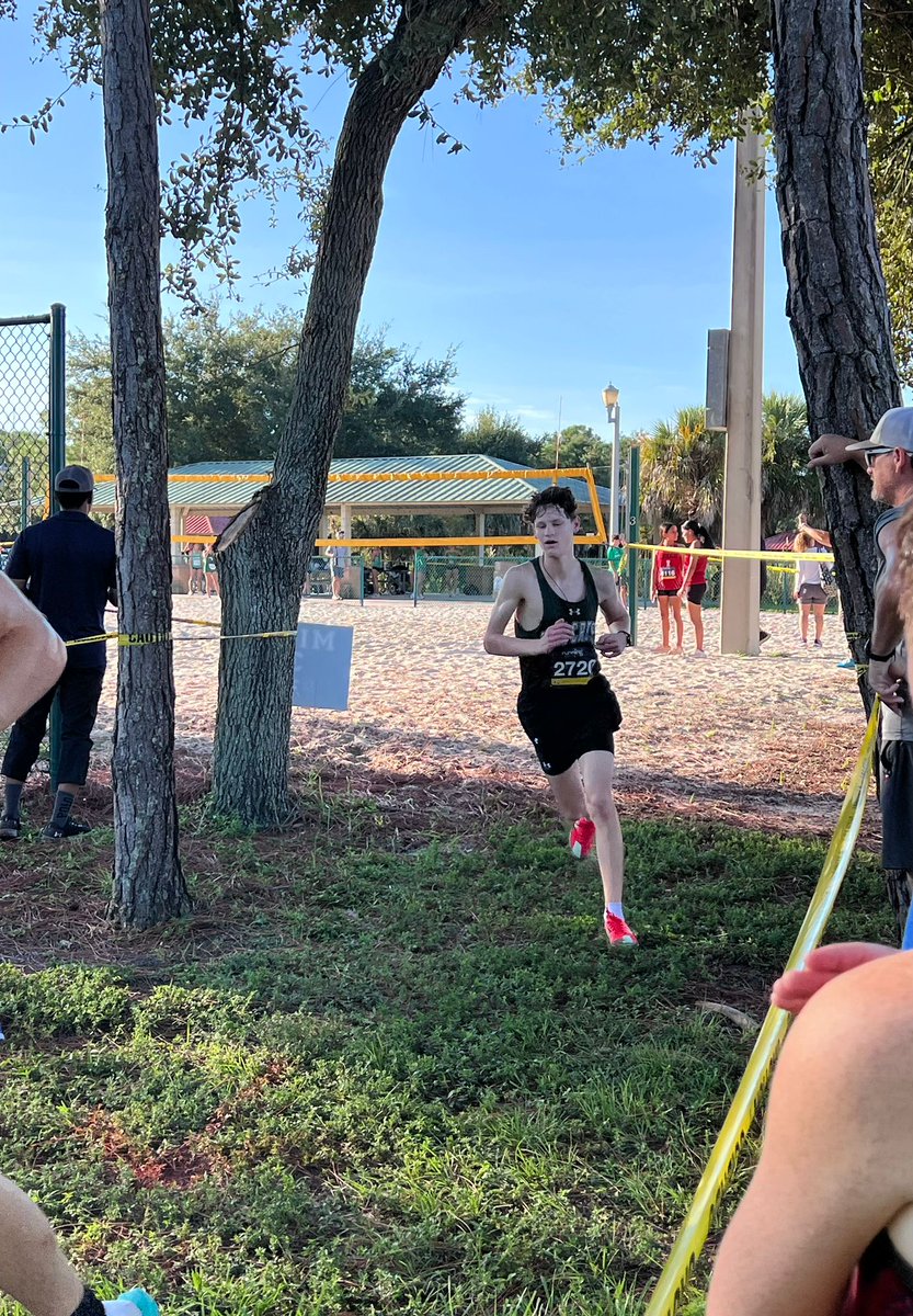 pinecresttrack's tweet image. Boys finish 7th out of 30+ teams at Estero DDD Sommer Invite.  Lucien Bret led the way in 39th, 18:34, on this tough course!  #PCXCountry #PCTrack #PCAthletics #PCPanthers
#PCAlumni