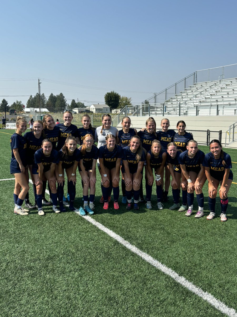kross1414's tweet photo. ⚽️⚽️⚽️ 2024 MHS Soccer is officially underway…

Final: Mead 3 - Eisenhower 0
(Vanos x2 , Thielman x1)

Next up: at West Valley - 9/9 - 4:00

@MEAD_ATHLETICS 
@MeadHighSchool https://t.co/fh8GpuN7D8