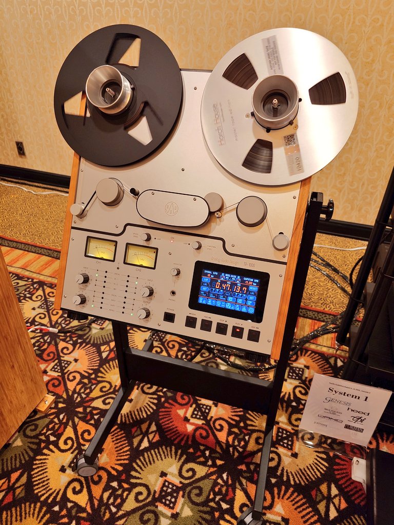 AT110s's tweet image. Analog Audio Design TP-1000→Heed Helikon Integrated→Genesis G7 Foxtrot

Puritan Studio Master 16 Power Conditioner
Lateral Audio Rack &amp;amp; Stands

個人的にはGenesisはこのぐらいのサイズのモデルのほうが好みかな
#PAF2024