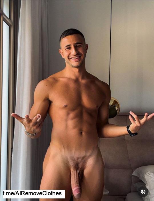 banger_jo's tweet photo. !Fake! Israeli celeb, Amit portal https://t.co/kxRn8yz7vy