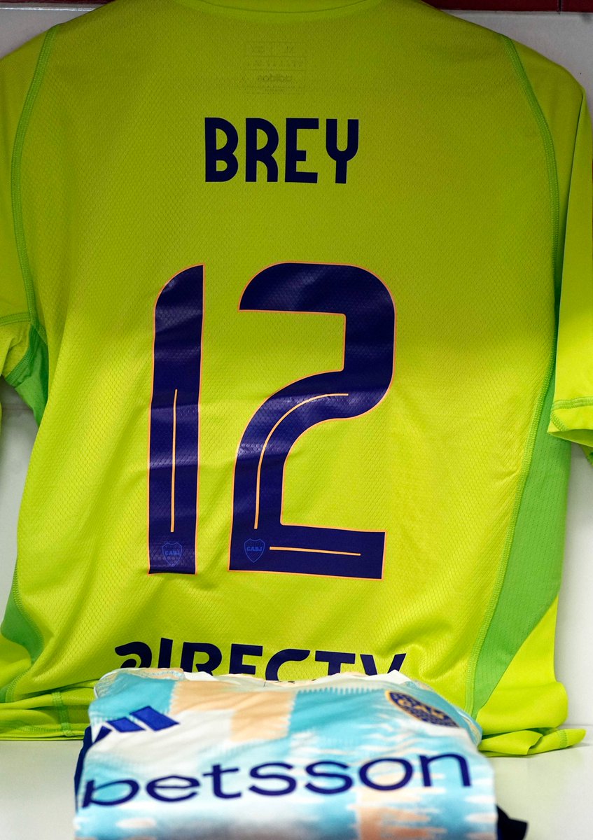 BocaJrsOficial's tweet photo. ¡Vestuario listo en Mendoza! ✅ 🤩 https://t.co/06CvZIzSca