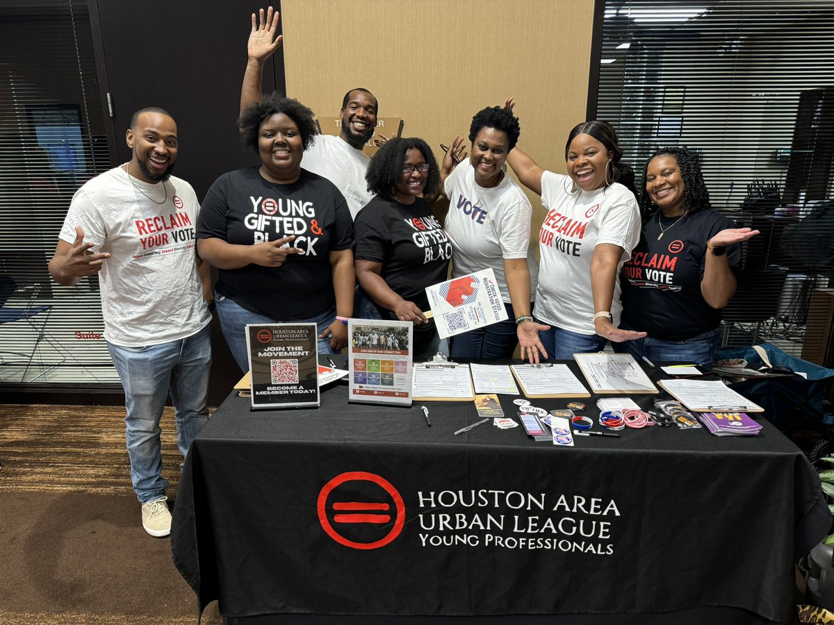Exciting times with the @HAULYP as we register voters and gear up for Election Day on November 5th! 🗳️ Your voice matters, and young voters are ready to make a difference! Don’t forget to check your voting status, because every vote counts. #Vote2024  #HoustonVotes #DistrictK