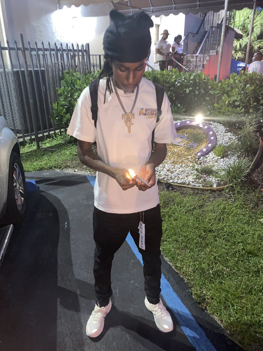 ripdeb135's tweet photo. Young blues nigga🩸🫶🏽
#foreverpudda💞 https://t.co/0VoYZlNRIf