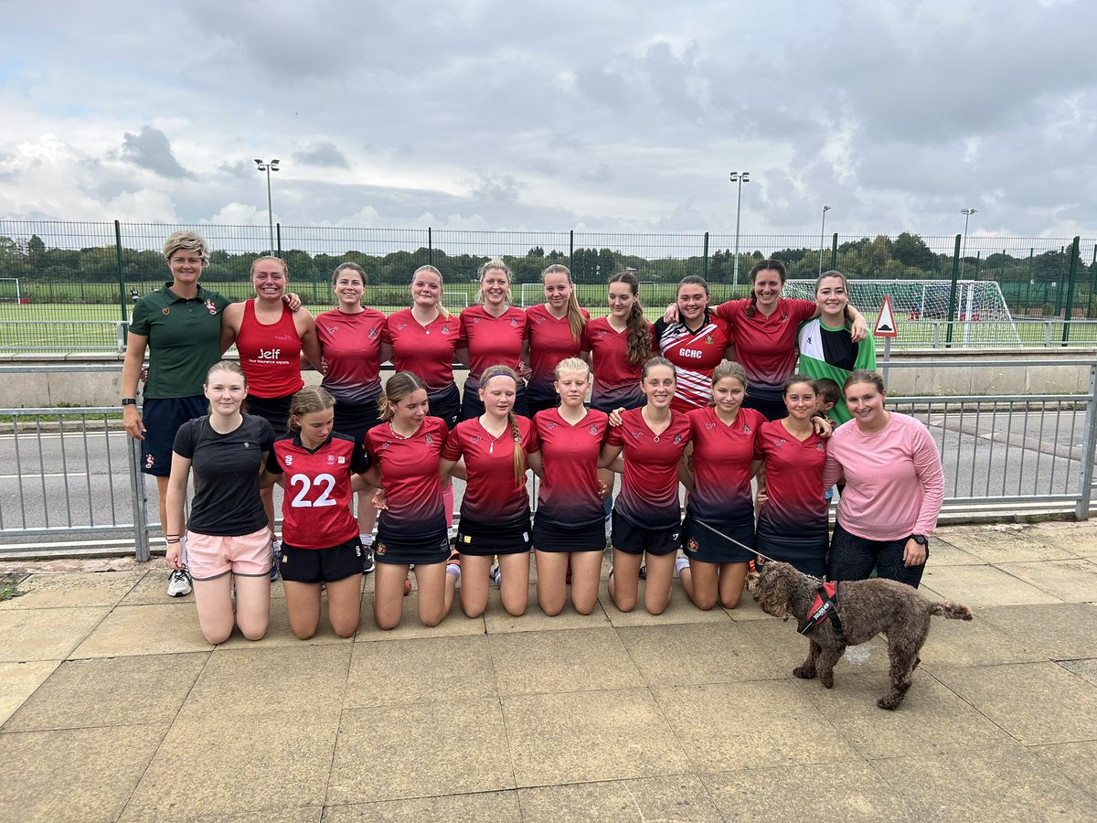 Season is getting closer now! Great club day, with our ladies performance squad showing some silky skills in the sun. ❤️🖤❤️🖤❤️