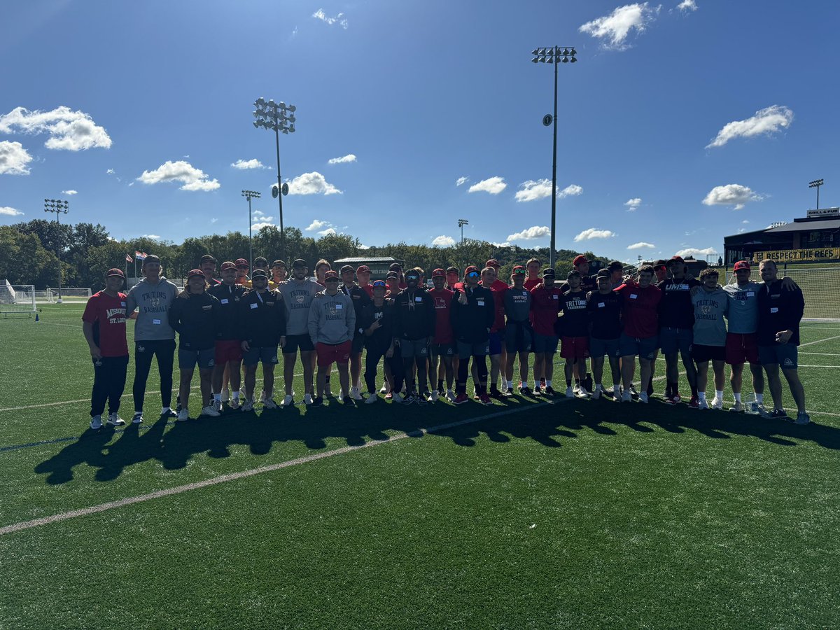 UMSL Baseball tweet media