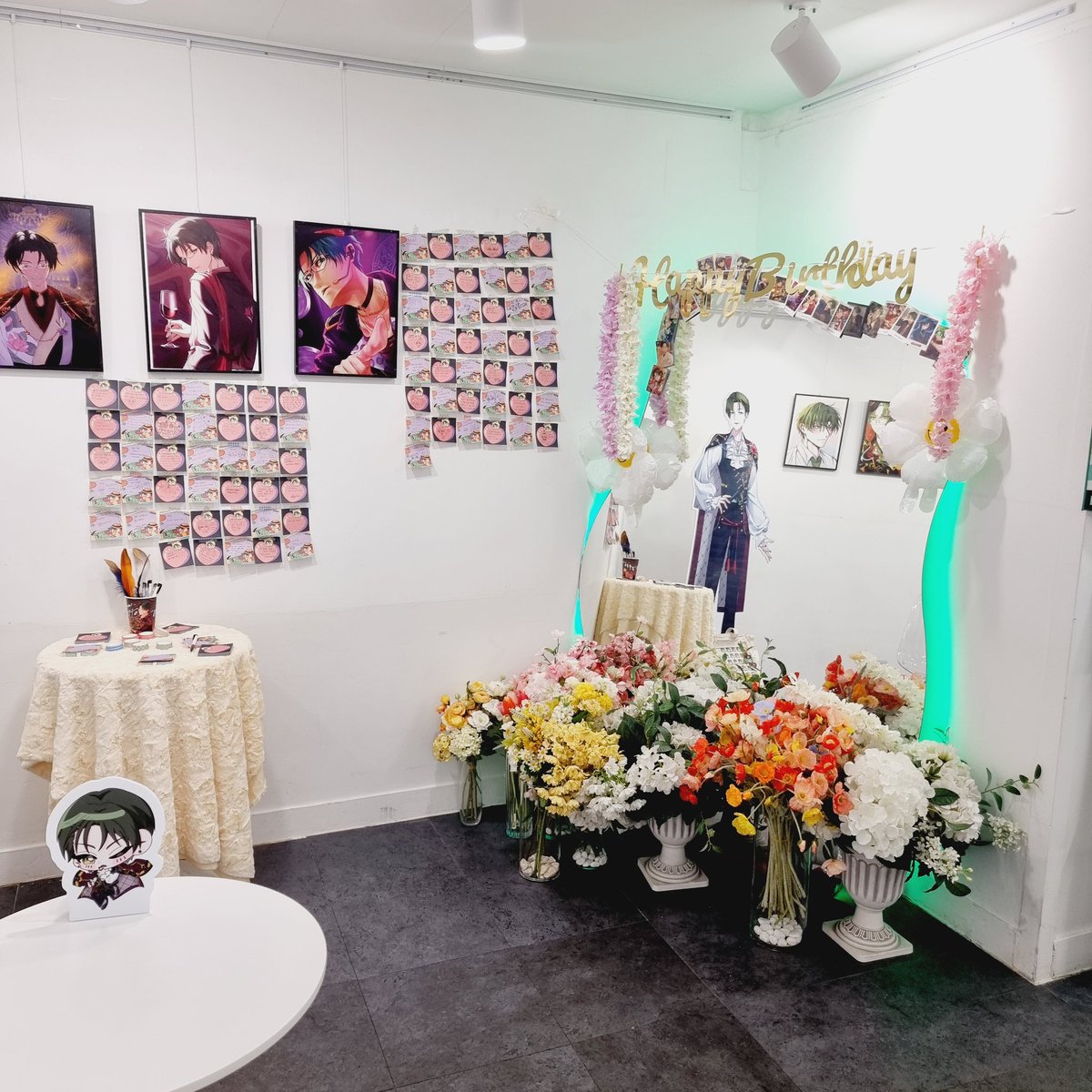6일, 7일 이틀동안 많은 분들이 생일카페에 방문해주셔서 케이토의 생일을 축하해주고 가셨습니다.
오늘 8일도 잘부탁드립니다!

협력 전시품 무료나눔은 오늘 14시 30분 경에 나눔폼 업로드될 예정이며 17시에 오픈됩니다.