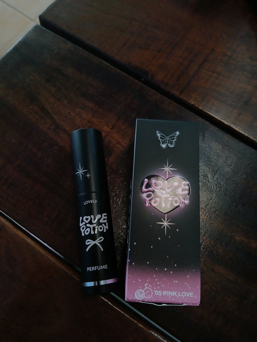 คุณสมดุ๋ย tweet media