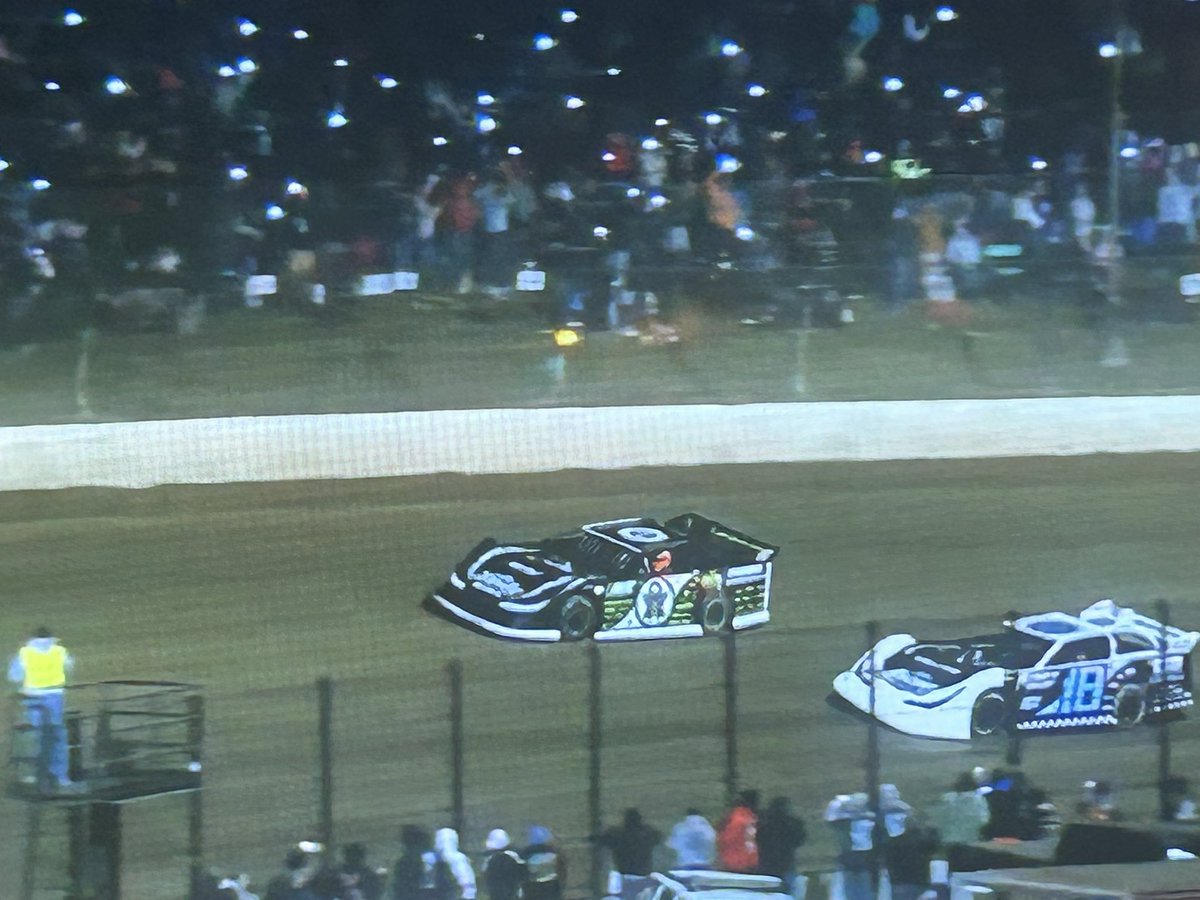 Darktempest080's tweet image. Not gonna lie, I’m in tears. #noweaklinks