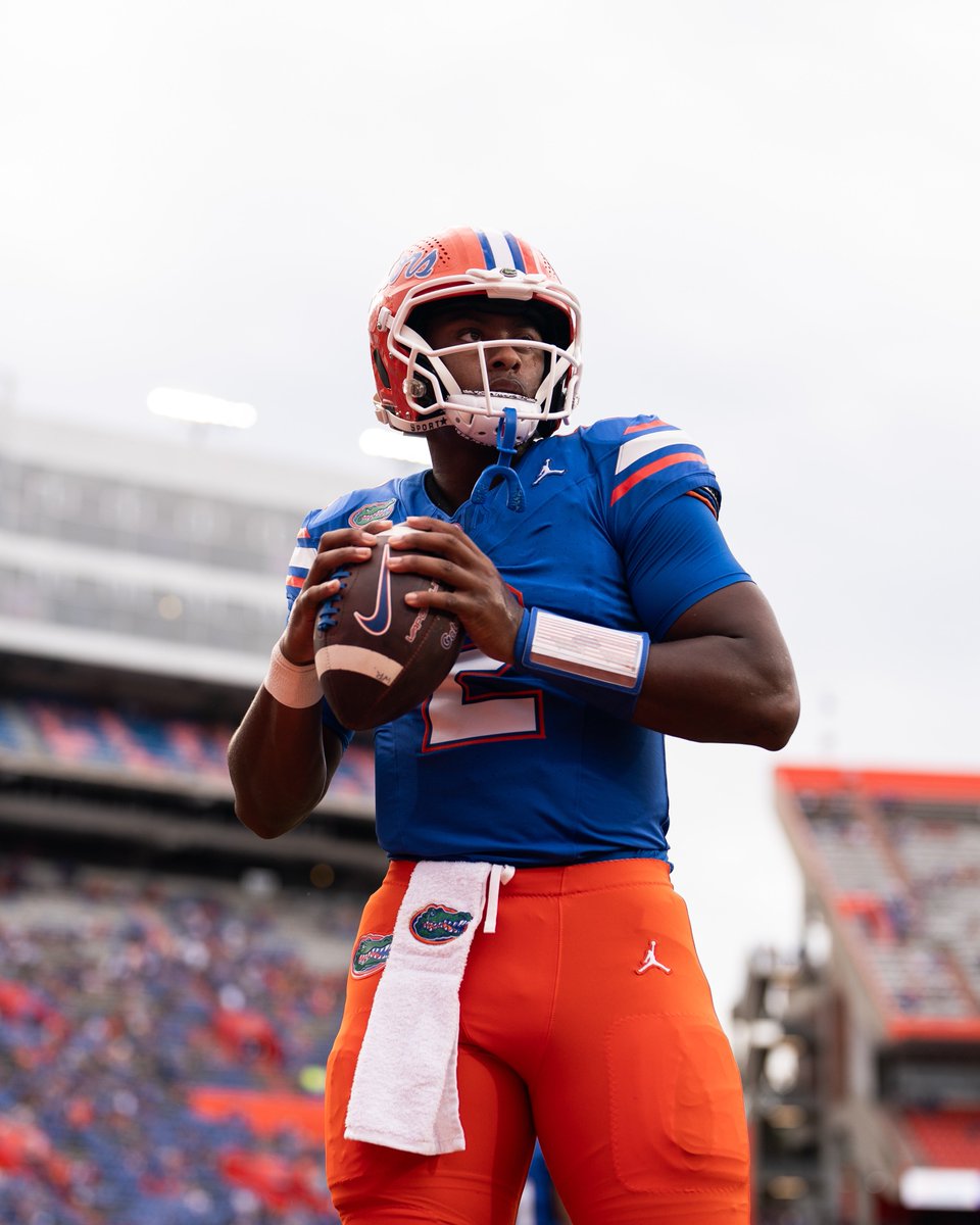 GatorsFB's tweet photo. 🟠🔵🟠 https://t.co/VZyNnz8k9L