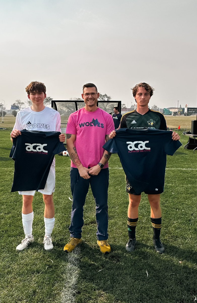 NWP_Wolves's tweet image. 🐺⚽️ #NWPWolves battle Lakeland College Rustlers in their Season Opener. 

Game ties at 0-0. 

POG presented by Athletics Director, James Phillips ⤵️
🐺 #15 Andrew Jackson 
🟢 #17 Jonah Elliott 

📢 These teams match up again tomorrow at a new game time ➡️ 12 p.m. 📍 NWP Field
