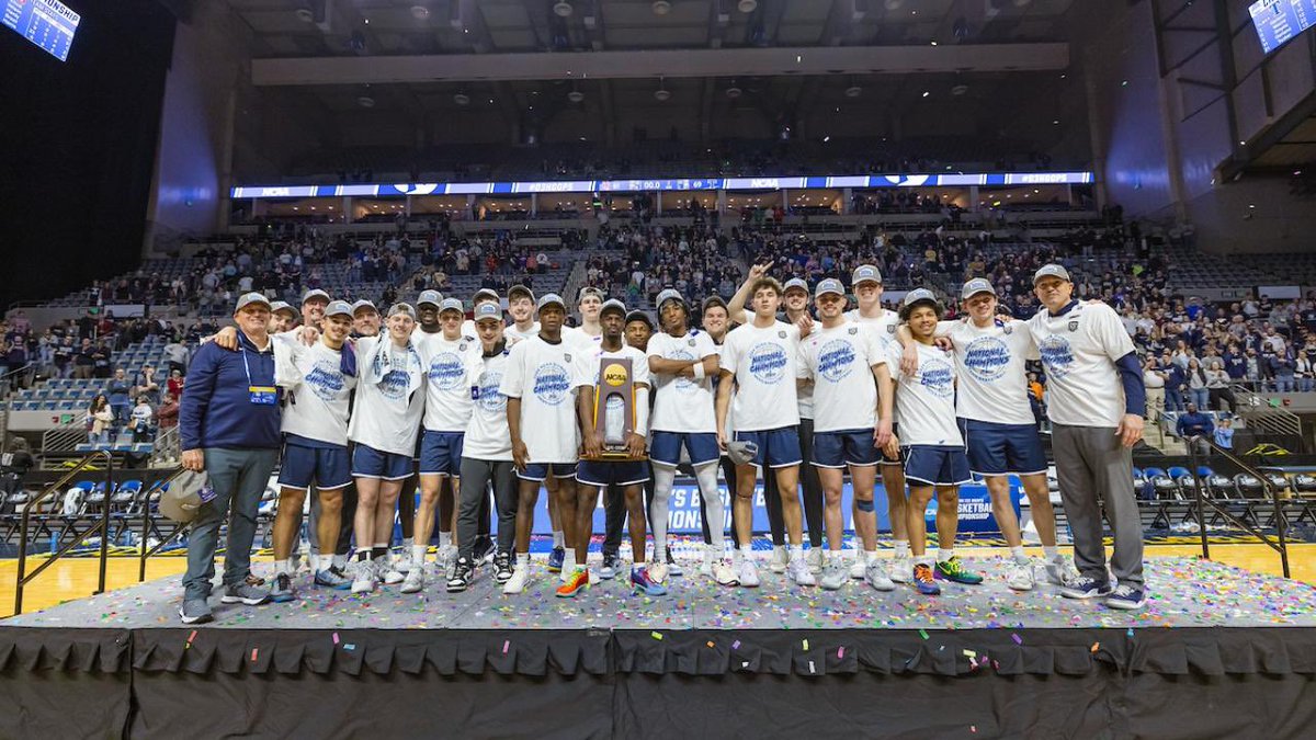 After a great visit with Coach Miller, I’m blessed to receive an offer from Trine Univeristy! Thank you to <a href="/TrineThunderMBB/">Trine MBB</a> for the opportunity!