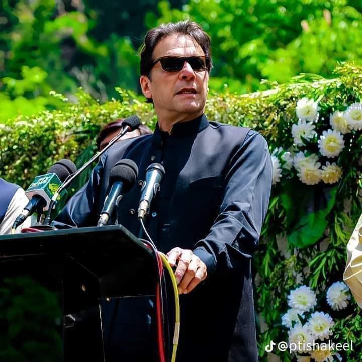 ray_umer's tweet image. 