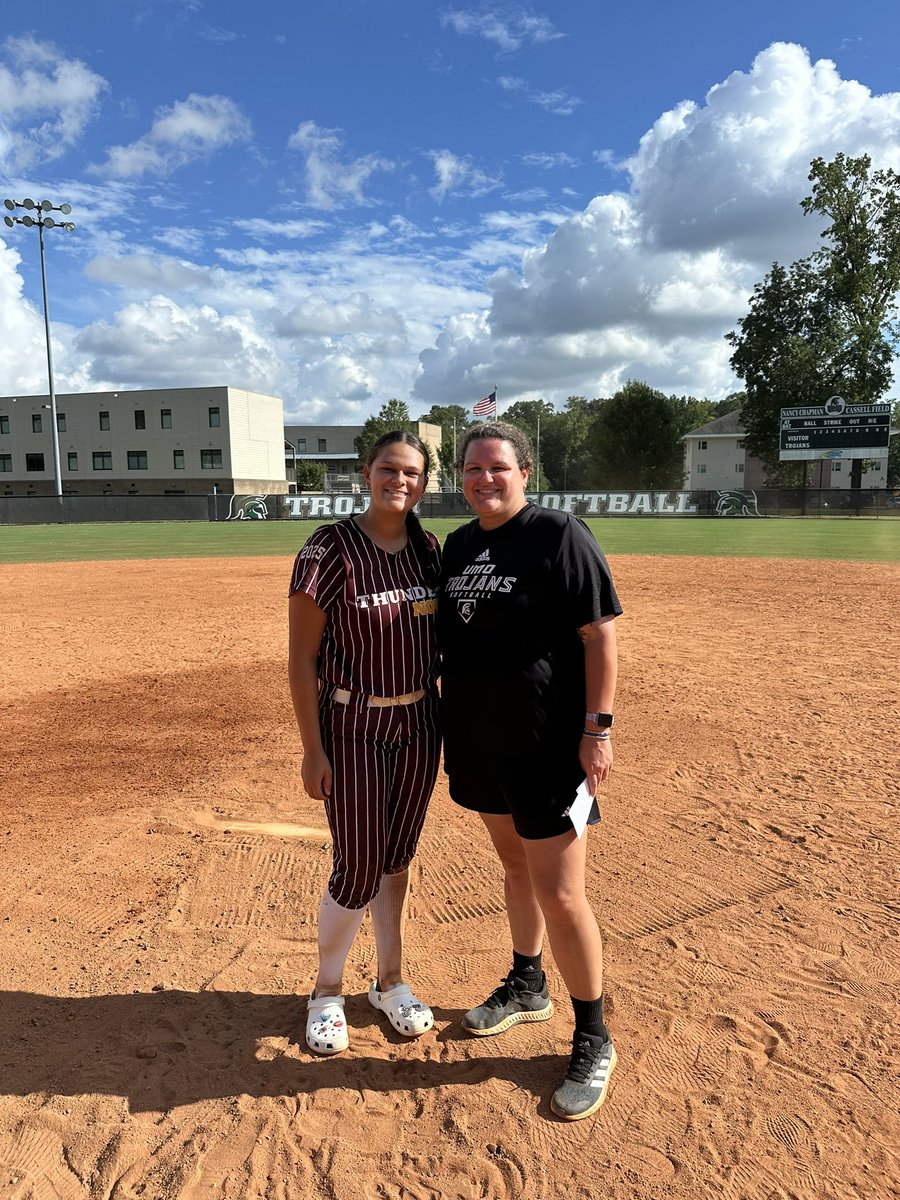 Had a WONDERFUL time today with <a href="/UMOSoftball/">Mount Olive Softball</a>. Loved every moment of today. Thank you Coach <a href="/TJSmothers/">CoachTJ-UMO</a> and <a href="/CoachIndiaUMO/">India Kornegay</a> for everything and over coming the rain 🌧️ Can’t wait to come back again! <a href="/TSThunderNova/">Tri-State Thunder NoVa 18U</a> <a href="/TSThunderGold/">Tri-State Thunder Gold 18U</a>