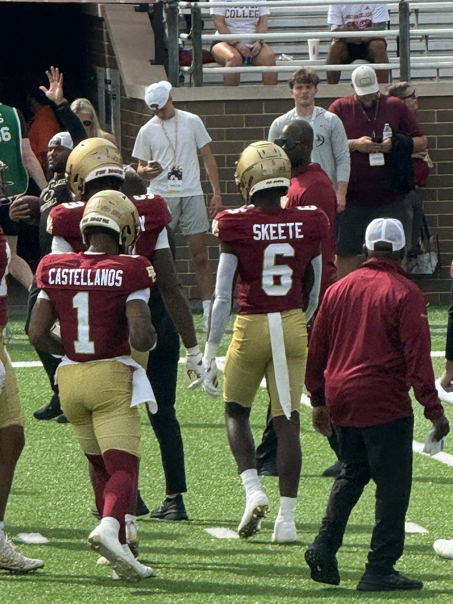 smars319's tweet image. Fun day at Alumni today!! #forboston #forjohnny #formatthew #earnit #bcfootball🦅