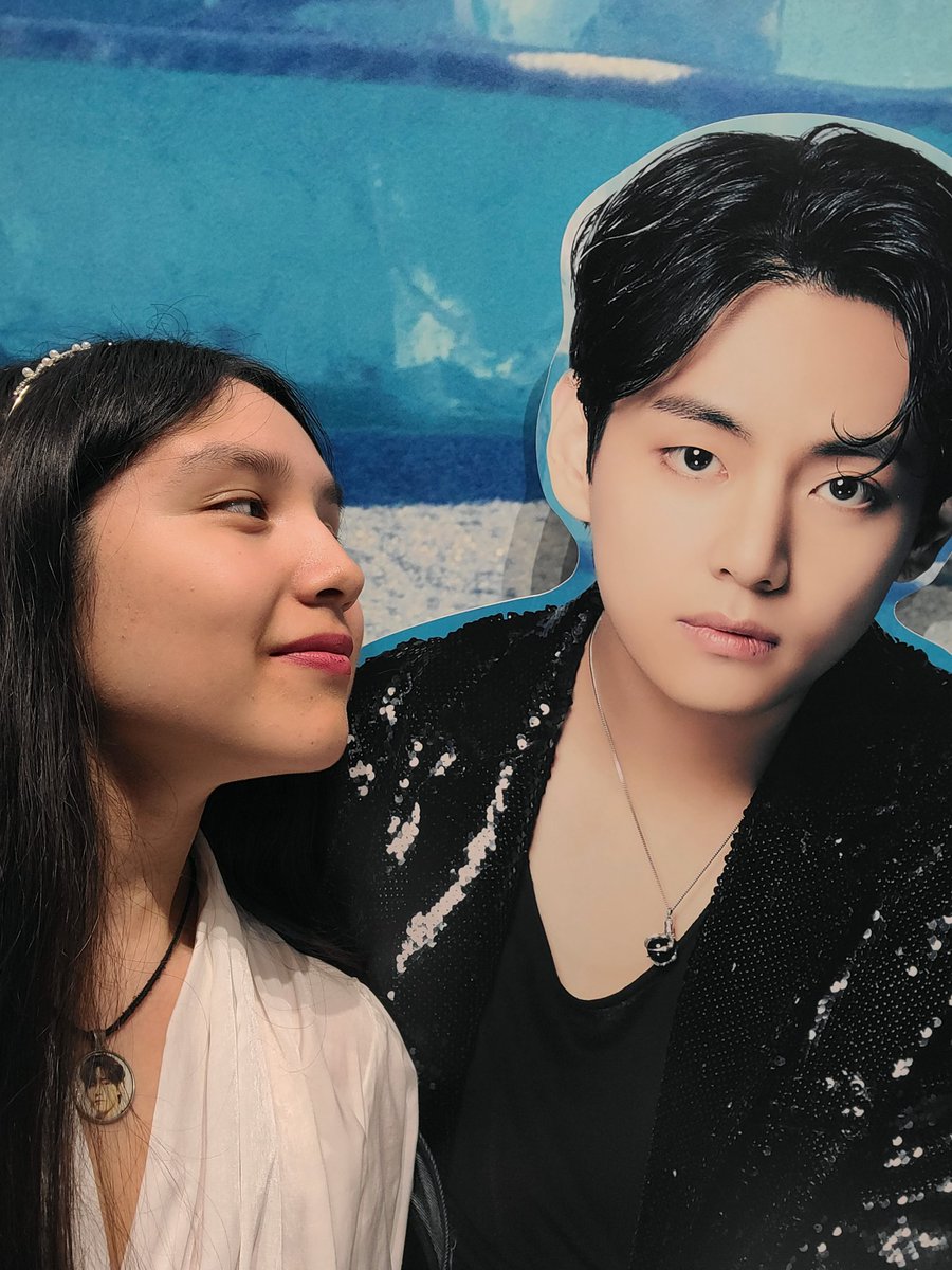 CleverlyCathryn's tweet photo. Congrats on finally opening @DFESTA_US it was worth the wait! 🫶🫰 #Dfesta #Dfestaus #Kpop @TheSourceOC https://t.co/We0r8cfoQF