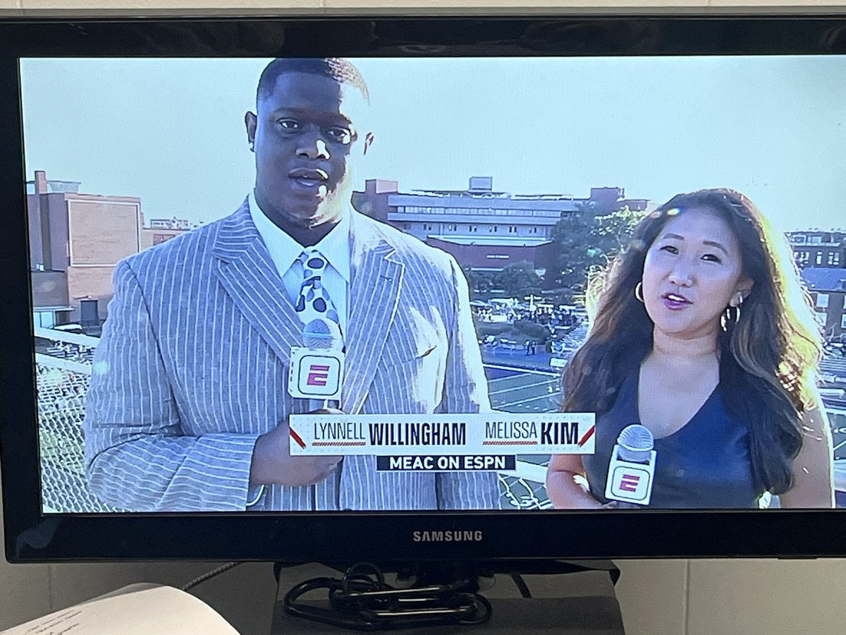 Nell_BTP's tweet image. Making history tonight with @melissaykim 

The first African American &amp;amp; Asian American broadcast booth in D1 College Football history (As I’ve been told) 🏈