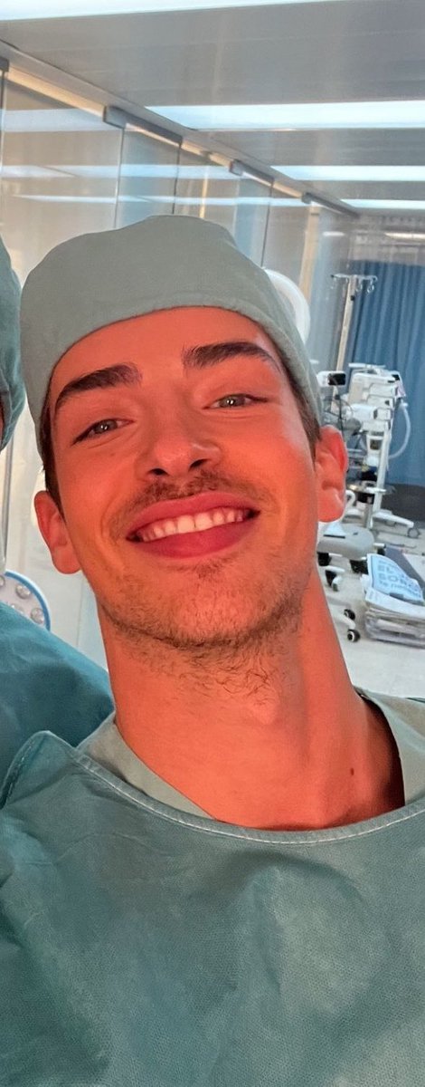archive_manu's tweet photo. Our fav doctor! https://t.co/f9MftDUB9I