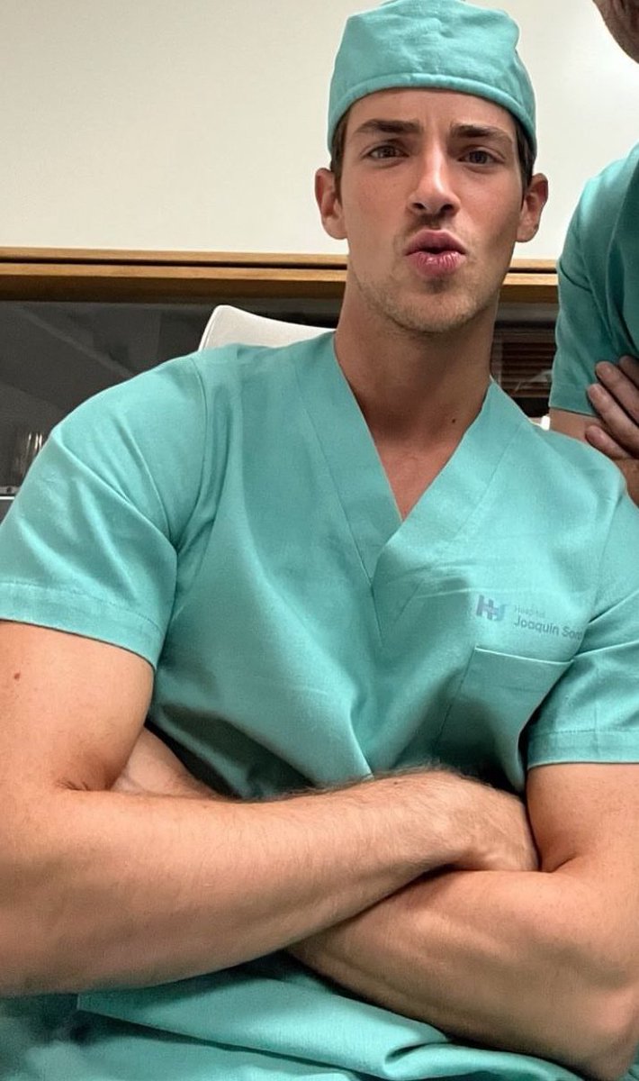 archive_manu's tweet photo. Our fav doctor! https://t.co/f9MftDUB9I