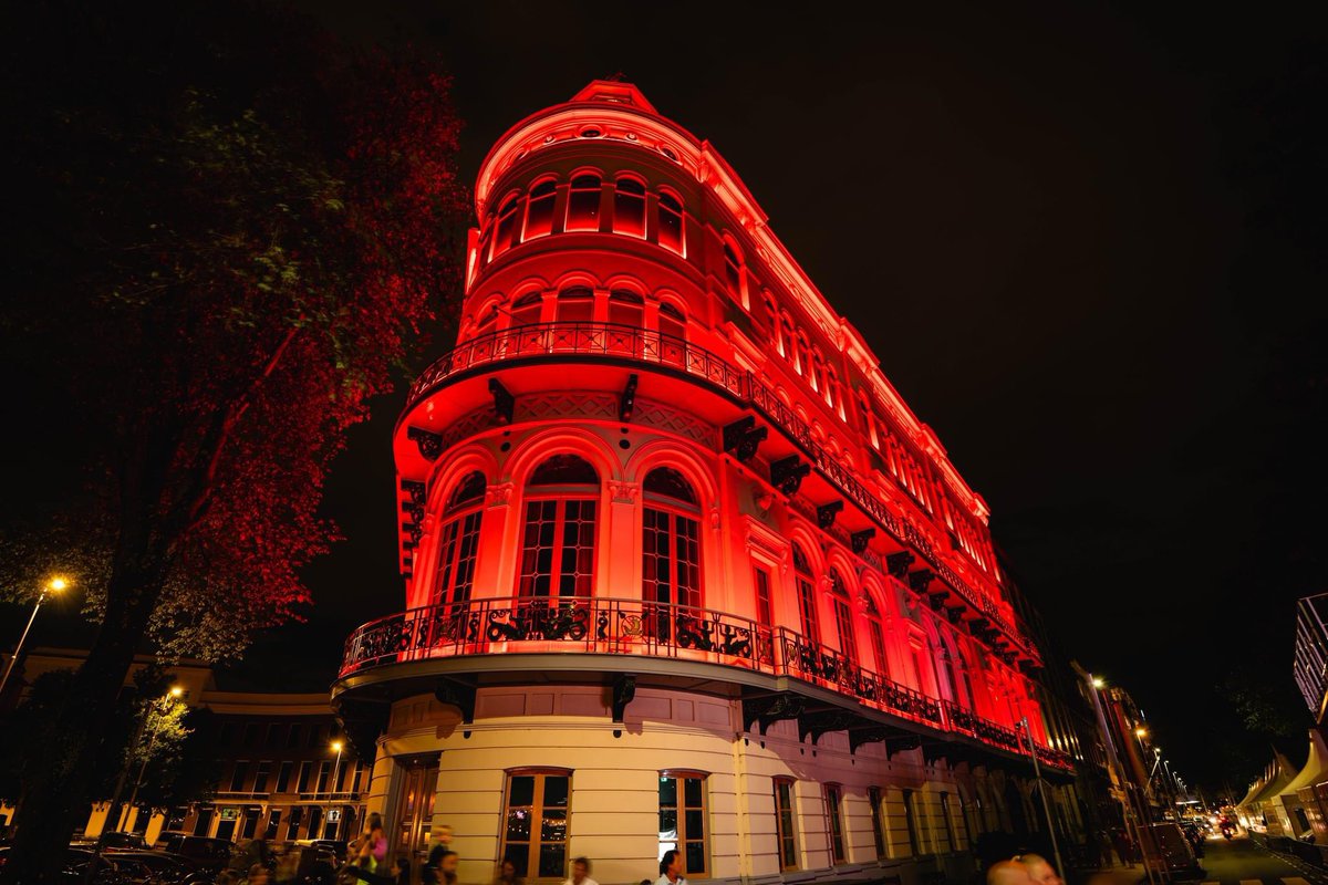 Stichting Duchenne (@duchennepp) on Twitter photo 🌍✨ <a href="/WM_Rotterdam/">Wereldmuseum Rotterdam</a> schitterde vanavond in het rood ter ere van World Duchenne Awareness Day! Het museum, bekend om zijn prachtige collecties laat zien dat het niet alleen kunst & geschiedenis verbindt, maar ook een brug slaat naar belangrijke maatschappelijke doelen
#WDAD2024 🌍✨ <a href="/WM_Rotterdam/">Wereldmuseum Rotterdam</a> schitterde vanavond in het rood ter ere van World Duchenne Awareness Day! Het museum, bekend om zijn prachtige collecties laat zien dat het niet alleen kunst & geschiedenis verbindt, maar ook een brug slaat naar belangrijke maatschappelijke doelen
#WDAD2024