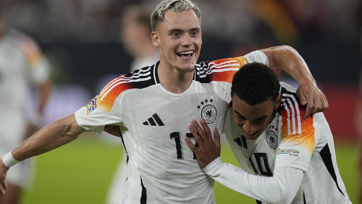 Deutschland mit Machtdemonstration – England gewinnt Derby dlvr.it/TCyVkj