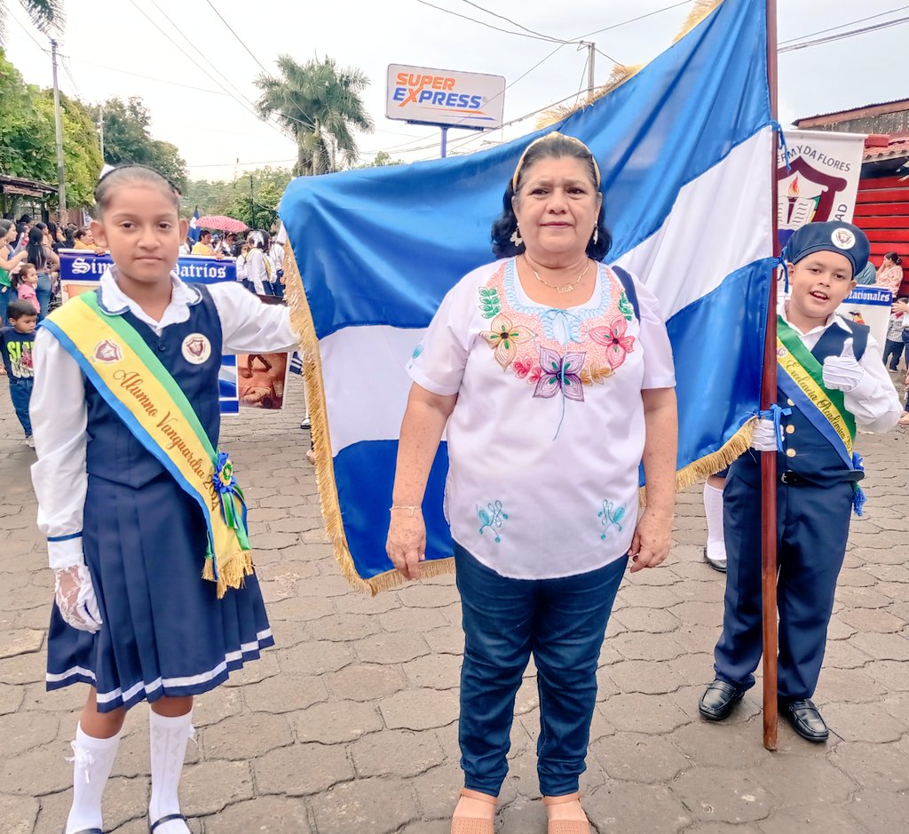 Con orgullo patrio, la comunidad Educativa de La Libertad, participa en el Cuarto Desfile Escolar. ¡Patria Bendita y Siempre Libre! 🇳🇮🇳🇮 

Agradecemos a las familias, estudiantes, docentes de los centros educativos de primaria por su participación exitosa. 🎉🎉🎉🇳🇮🇳🇮