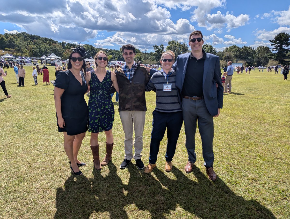 What a great way to spend a Saturday! Surgical oncology fellows, residents, Program Director, and APD supporting and volunteering for the annual Family House Polo event🐎🏇🏆 shout out to Kate Kelly who was even out in the field and doing her part in the match! #FHPolo2024