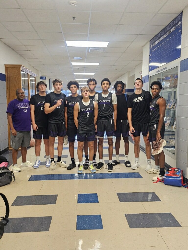 WayneWare17's tweet image. Willis Basketball went 3-0 at the Texas Gym Rats Tournament with wins over Chisholm Trail(72-49), FtW Everman(50-48), &amp; Haltom(60-52).
@DCTBasketball @GHAHoops @hardwoodtexas @hoopinsider @TheHoopHerald @CoachTMiller18
#ourMoment