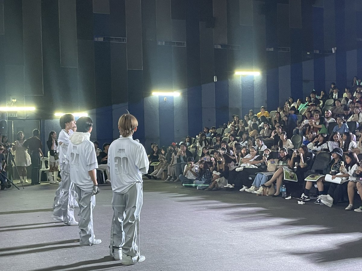 GenZixOfficial's tweet photo. Our hearts are filled with joy and happiness! A huge thank you to everyone who supported us yesterday, from the fan signing event and high-touch moments to the heart-pounding performances. Your energy and love made the day unforgettable! https://t.co/vpMld3s1mD