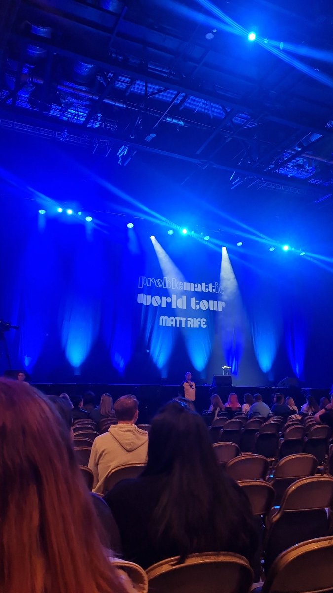 natjruff's tweet photo. @mattrife &amp; co absolute class tonight in Cardiff 👌👌 https://t.co/cINMAOjxXd