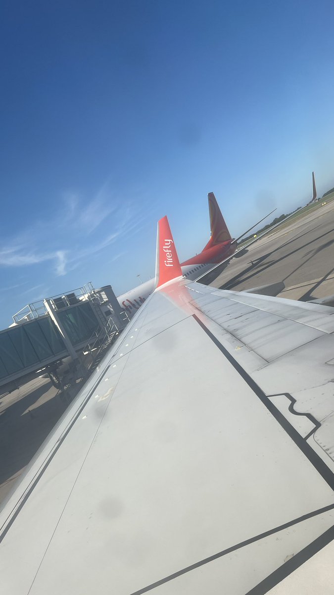 WennCaroline's tweet photo. Due to reduces of flight frequencies bought MAS flight and get Firefly plane  BKI to Subang Airport 🙂‍↔️ https://t.co/Dg5I2dF7ce