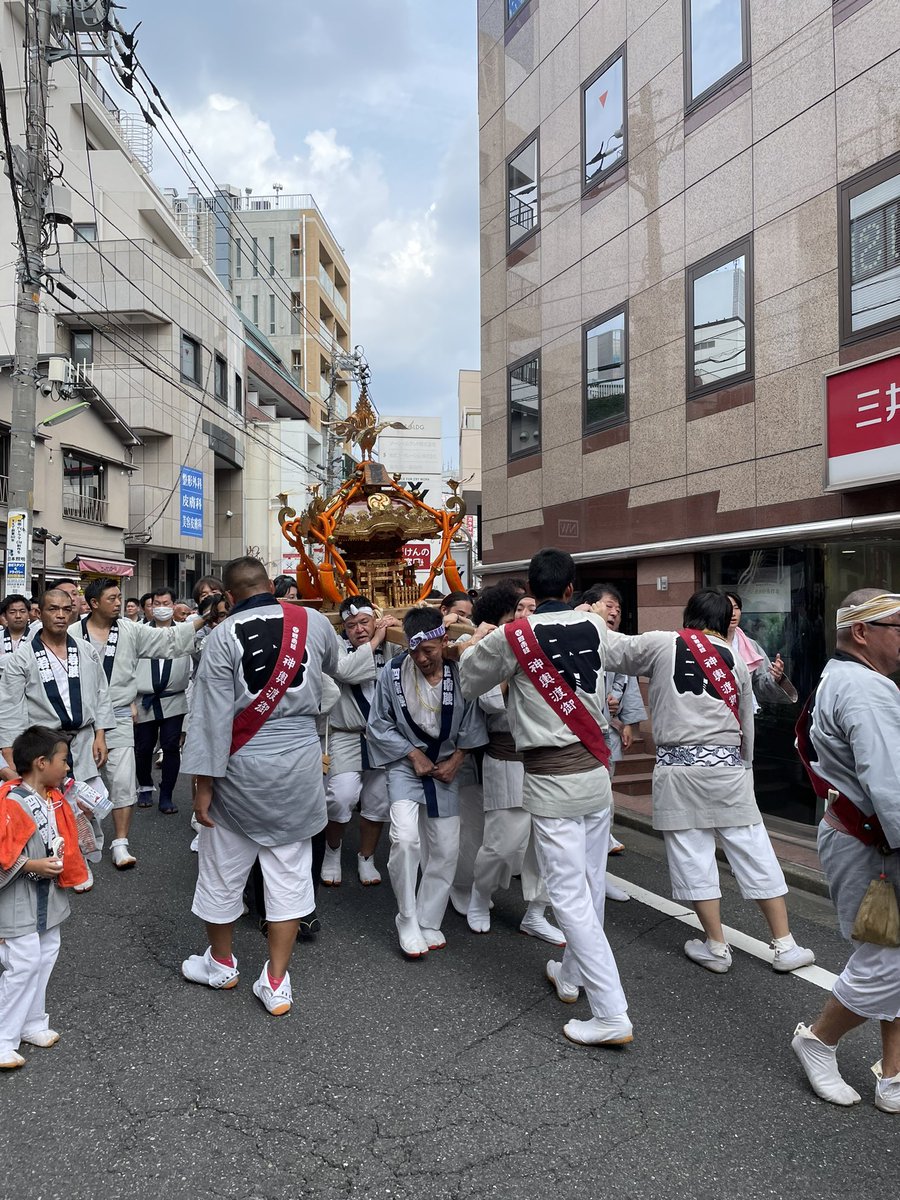 4SouthNorth's tweet photo. まもなく下北沢三叉路に到着します。 https://t.co/xpxWFDs994