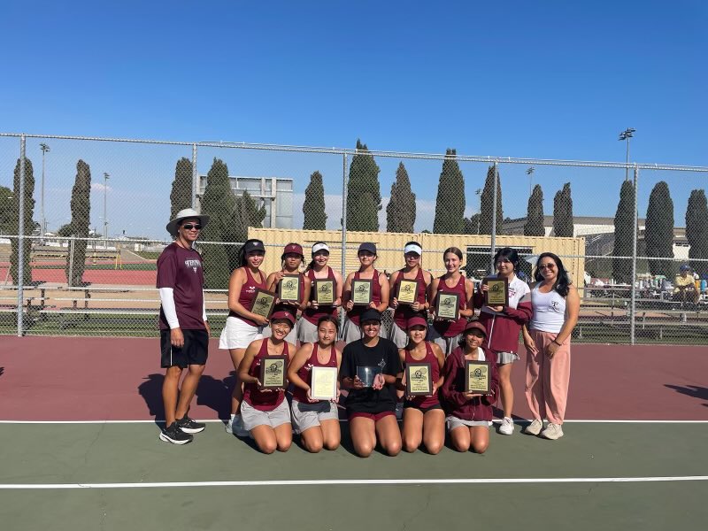 tommytartar's tweet photo. Congrats to Girls Tennis on the Pete Brown First Serve Tournament @breezepreps #tartarpride https://t.co/YUXtuKlvv5