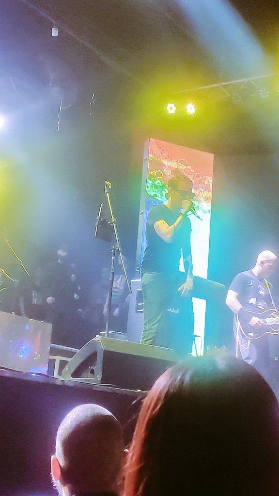 Por ahí atrás <a href="/ManuelAngel/">Manuel Ángel Redondo</a>  en el concierto de <a href="/Candy66oficial/">Candy66</a>