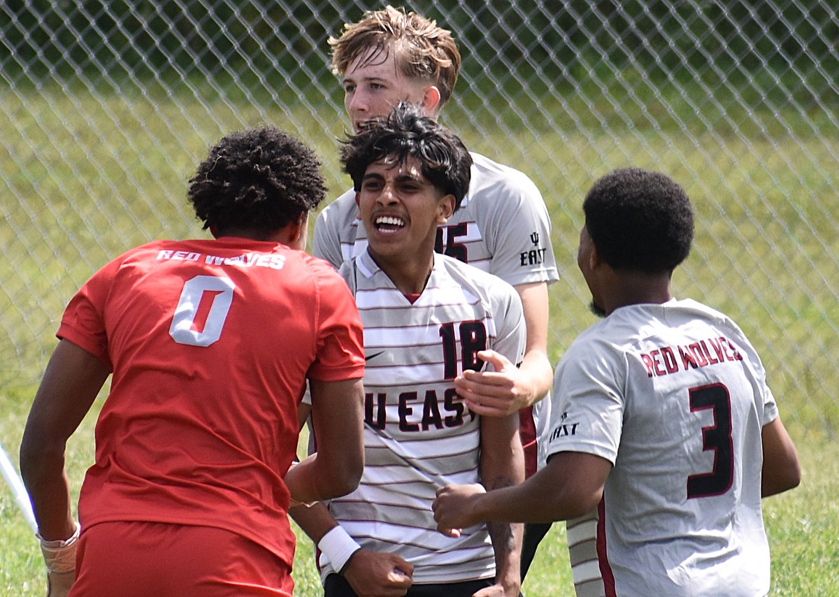 IU East's men's soccer team won its home opener in exciting fashion on Saturday ... iueredwolves.com/sports/msoc/20…