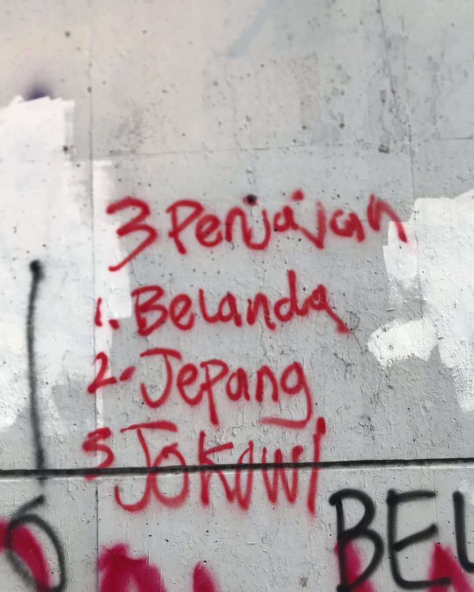 Siapa ini yg nulis woiii.... 🫣